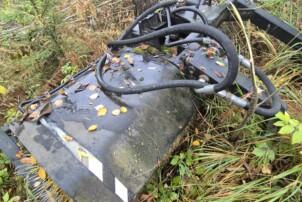 REKO 2300 puomiharja kaivinkoneeseen